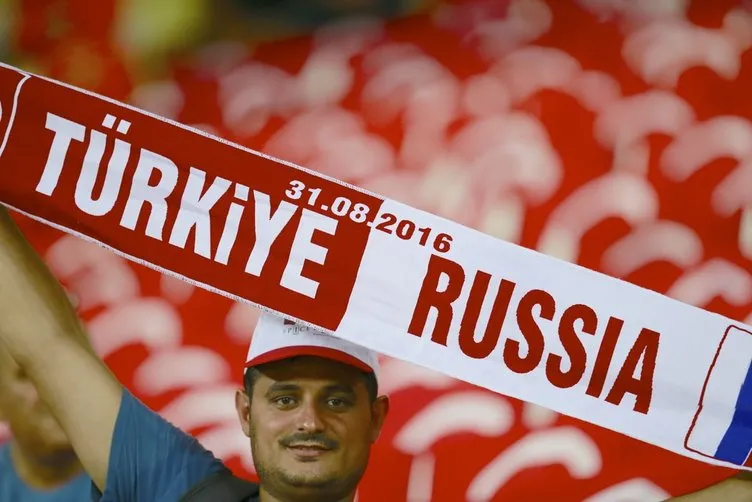 Türkiye-Rusya karşılaşmasından renkli kareler