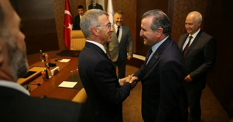 Bakan Bak, Trabzonspor yönetimini kabul etti