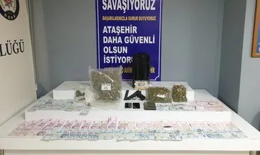 Ataşehir’de uyuşturucu satan iki kişi yakalandı #istanbul