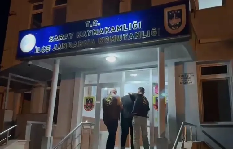 Tekirdağ’da yaşlı kadının altınlarını jandarmayız diyerek aldılar: Bakın kime yakalandılar!