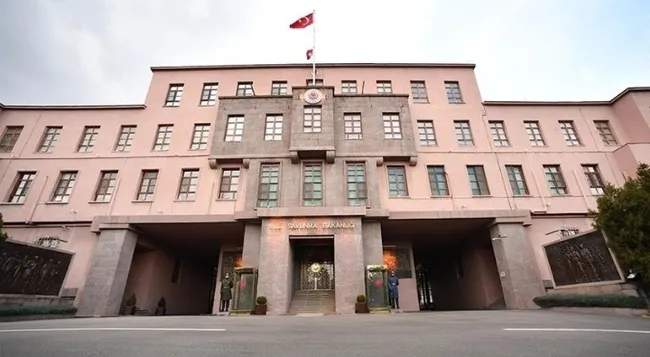 son-dakika-msb-acikladi-irandan-ateslenen-balistik-muhimmat-dogu-akdenizde-etkisiz-hale-getirildi-1772624866898.jpg Son dakika | MSB açıkladı: İran'dan ateşlenen balistik mühimmat Doğu Akdeniz'de etkisiz hale getirildi