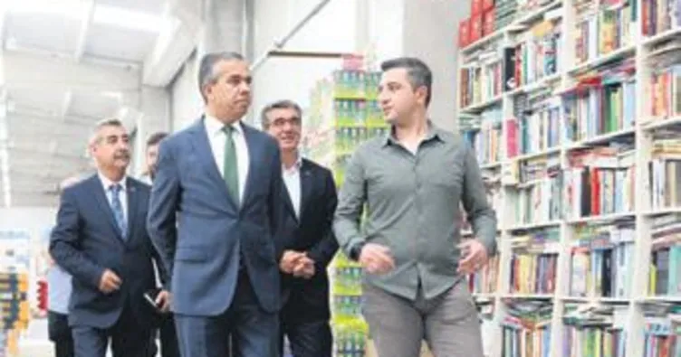 Başkan’dan ‘Kitapseç’ firmasına ziyaret