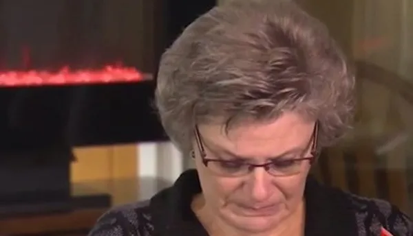 Donna Penner ameliyatta uyandı! Ameliyatın her anını anbean hissetti!