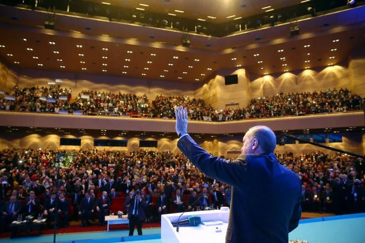 Erdoğan Cumhurbaşkanlığı Sistemi Sempozyumu’na katıldı
