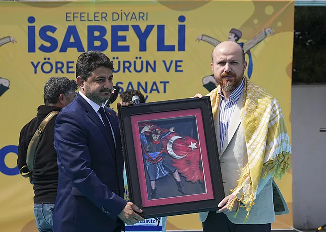 bilal-erdogan-bati-artik-insanligi-yuceltemeyen-bir-bati-1777746434312.jpeg