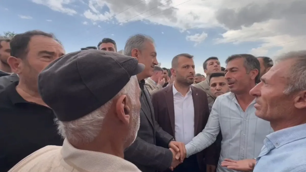 DEM’li vekil Aydeniz’den taziye evinde çirkin provokasyon