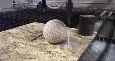 Hiç su testeresi gördünüz mü?