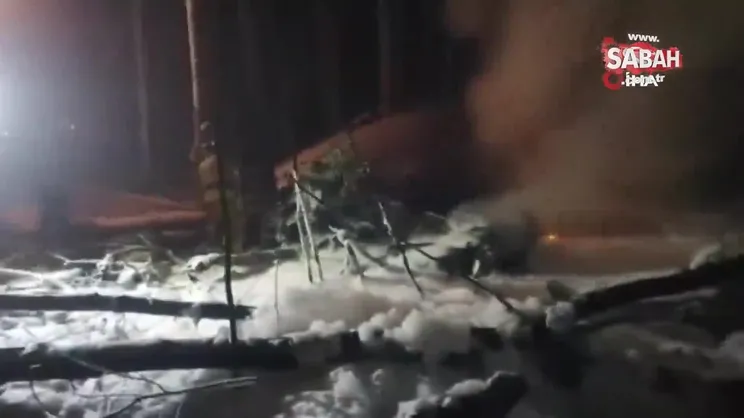 Rusya’da düşen kargo uçağındaki 7 kişi hayatını kaybetti | Video