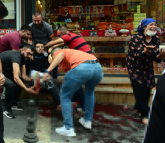 Son dakika haberi: Yer Adana! Kanlar içinde yerde yatarken bile saldırdılar! Ailesi intikam yemini etti...