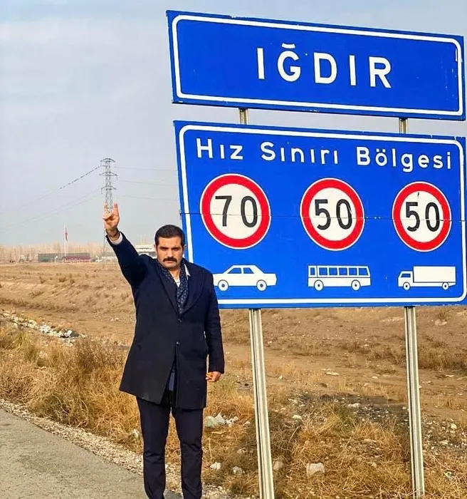 Son dakika: Sinan Ateş hayatını kaybetti: Ölmeden 1 saat önce dikkat çeken paylaşım!