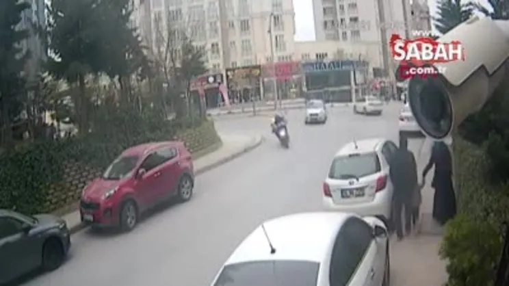 Başakşehir’de kuryenin ölümden döndüğü kaza kamerada | Video