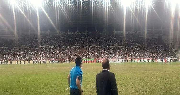 Amed Sportif-Bursa maçında çirkin olaylar! İçişleri Bakanlığı’ndan açıklama...