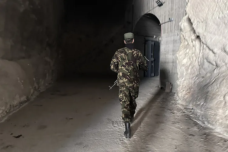 Esad’ın karanlık sığınağı deşifre oldu: Tünel ağında bulunanlar şoke etti