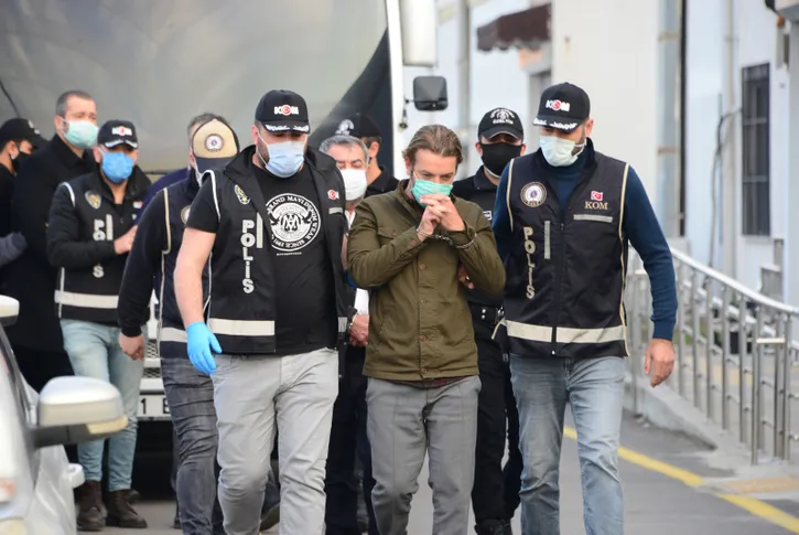 CHP'li belediyenin yolsuzluk skandalında yeni detaylar ortaya çıktı! Rüşvet kesilince böyle tehdit etmişler...
