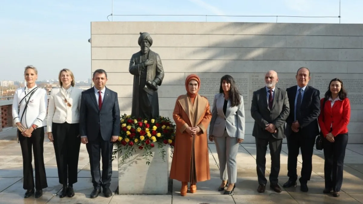 Emine Erdoğan Budapeşte'de Gül Baba ve Osmanlı Macaristanı'nda Manevi Miras kitabının tanıtımına katıldı
