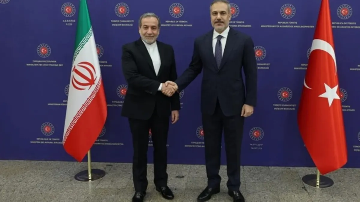 Son dakika! Dışişleri Bakanı Hakan Fidan’dan İranlı mevkidaşı ile kritik görüşme Son dakika! Dışişleri Bakanı Hakan Fidan’dan İranlı mevkidaşı ile kritik görüşme