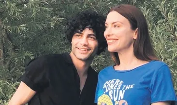 Sevgilisiyle soyadı aynı