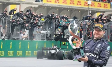 İstanbul’da yer yerinden oynadı