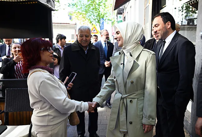 bakan-mahinur-goktas-belcikada-avrupali-turklerin-yaninda-olmaya-devam-edecegiz-1777644454119.jpeg Bakan Mahinur Göktaş Belçika’da: Avrupalı Türklerin yanında olmaya devam edeceğiz