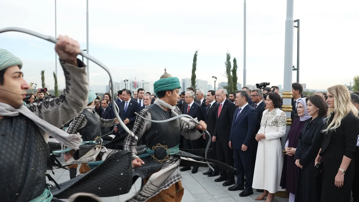 Emine Erdoğan’dan TDT Zirvesi paylaşımı: “Ortak değerlerimizin kalıcı bir nişanesi olmasını temenni ediyorum"