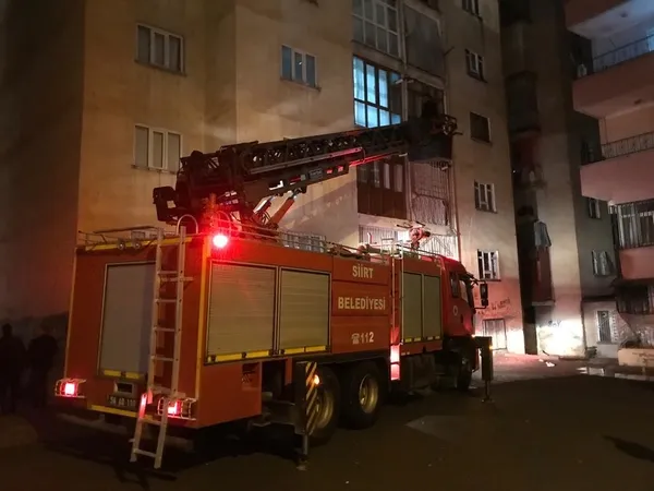 siirtte-hirsizlar-girdikleri-eve-kendilerini-kilitledi-1639772322999.jpeg