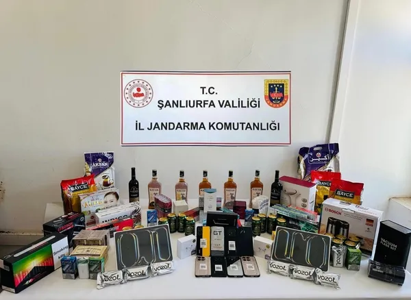 suruc-ve-viransehirde-kacak-urun-operasyonu-1759504165838.jpg