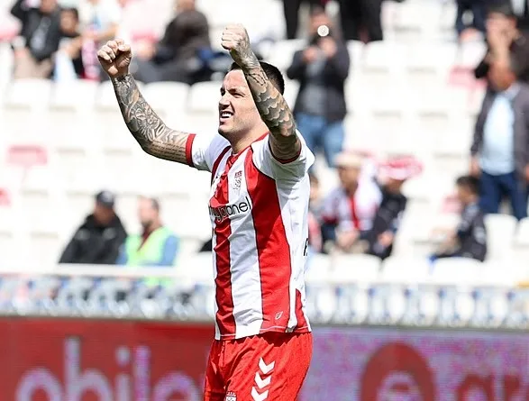 Son dakika haberi: Süper Lig’de gol krallığı alev alev! Osimhen, Banza, Piatek, En-Nesyri...
