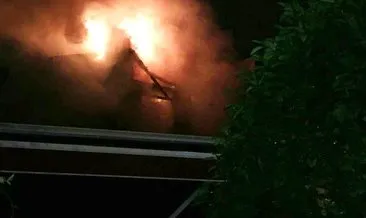 Bostancı’da ahşap binada korkutan yangın
