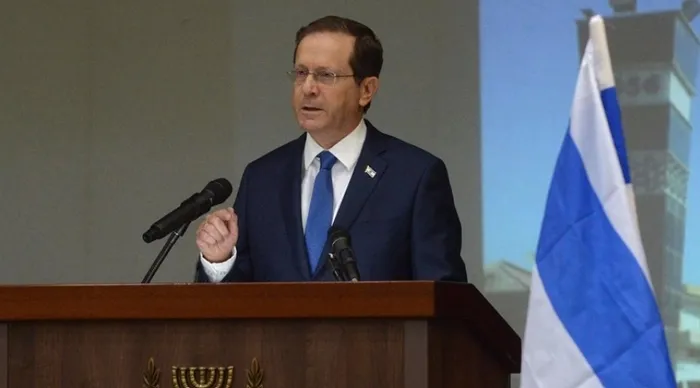 trumptan-herzoga-dikkat-ceken-mektup-netanyahuyu-affedin-1762950608528.jpg Trump’tan Herzog’a dikkat çeken mektup: “Netanyahu’yu affedin”