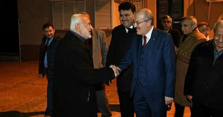 Başkan Zekai Kafaoğlu sabah namazı sonrası esnaf ile selamlaştı