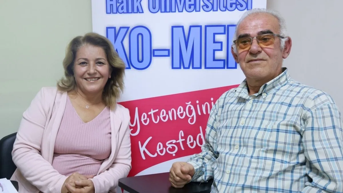 Kız istemek için işaret dili öğrendiler