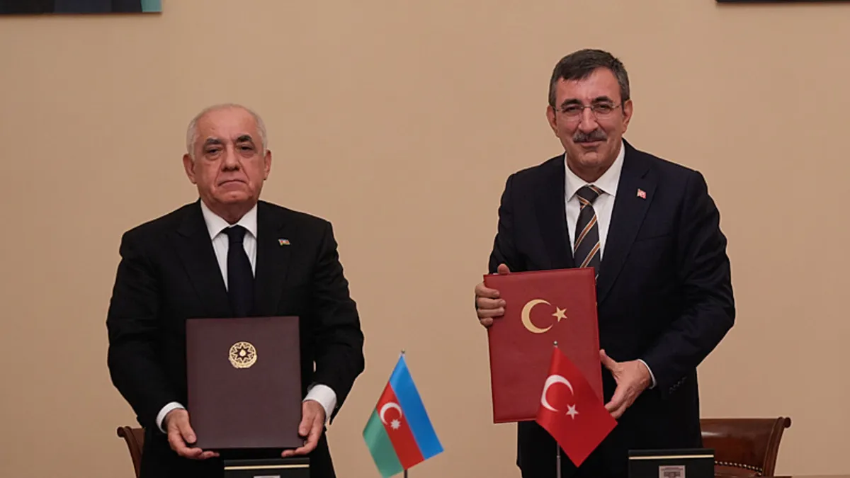 Cevdet Yılmaz: "Türkiye ekonomisinin 1,5 trilyon doları aşmasını bekliyoruz"