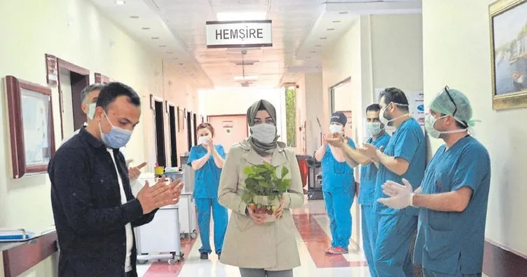 Fadıme hemşıre alkışlarla uğurlandı
