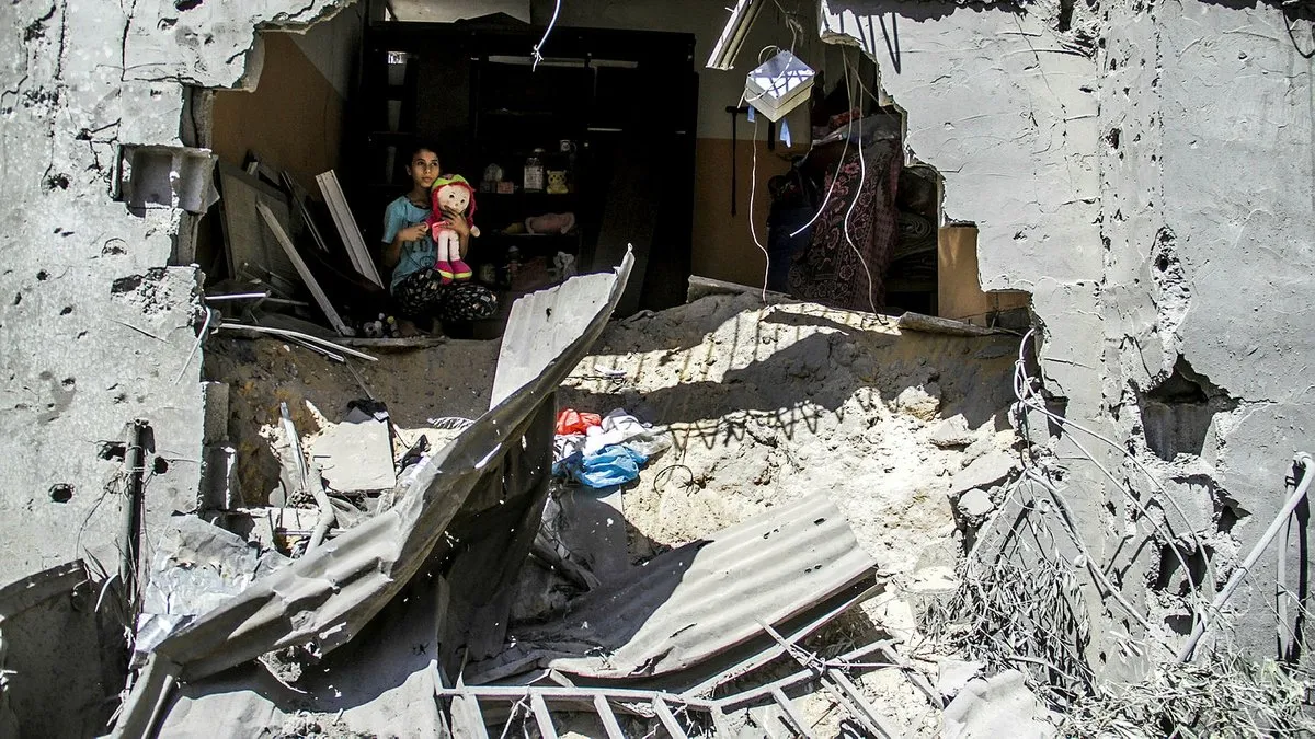 Katil İsrail Cibaliye Mülteci Kampı'nı vurdu: 17 Filistinli hayatını kaybetti
