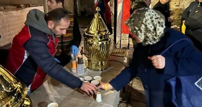 Tarihi camide vakıflardan salep ikramı #sivas