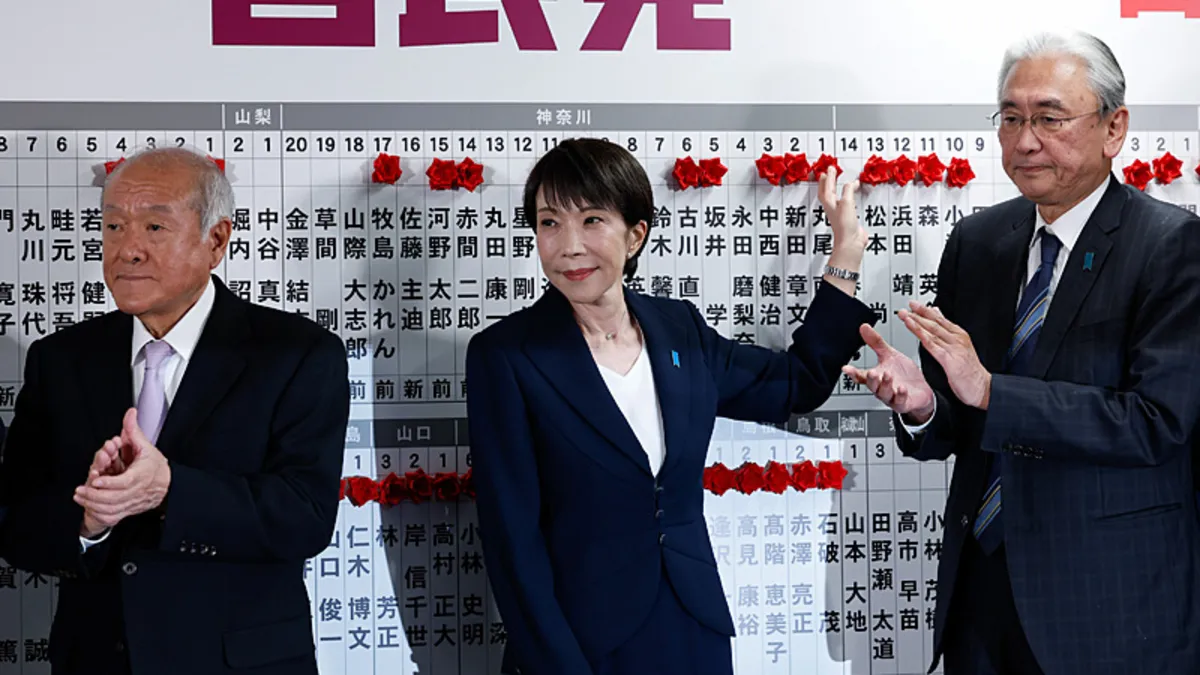 Japonya’da erken genel seçim: Hangi parti sandıkta önde?