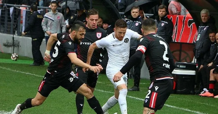Kritik maçta Samsunspor güldü! Manisa BBSK 1-3 Samsunspor | MAÇ SONUCU