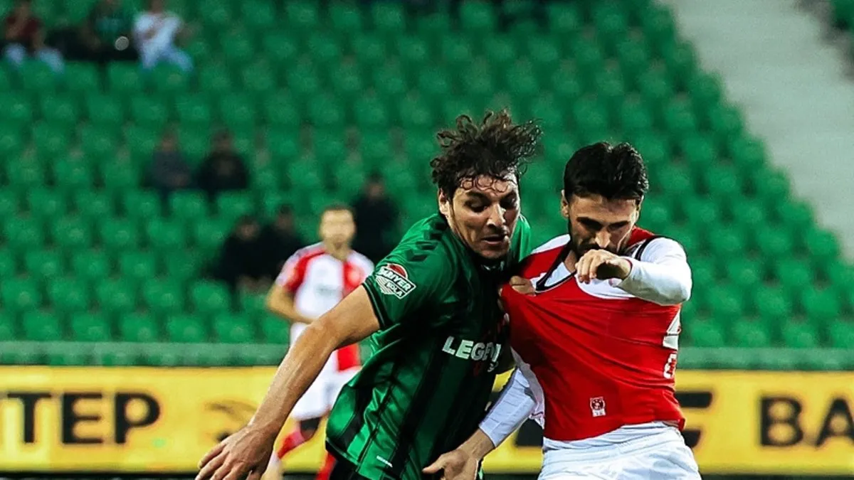 Sakaryaspor’a hükmen mağlubiyet cezası! Sivasspor maçının faturası belli oldu…
