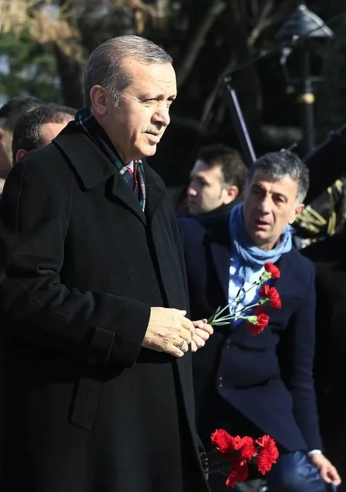 Cumhurbaşkanı Erdoğan hayatını kaybedenleri andı