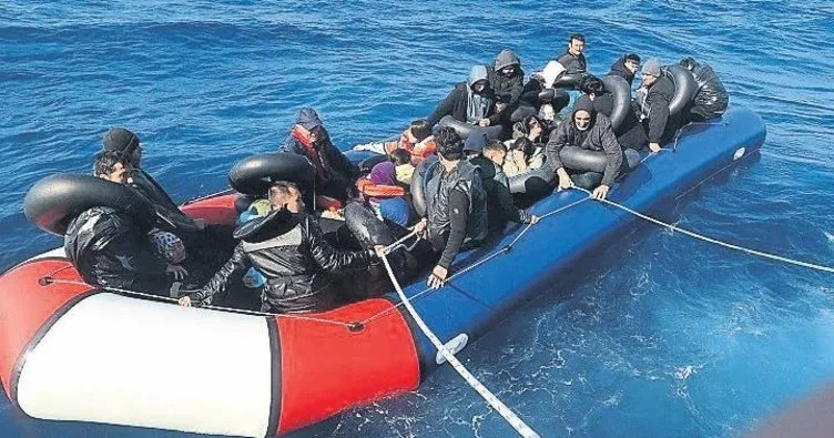 İzmir sularında 5 ‘i çocuk 59 göçmen kurtarıldı