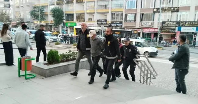Yer Çorum: Fuhuş operasyonunda 8 kişi gözaltında! Yer Çorum: Fuhuş operasyonunda 8 kişi gözaltında!