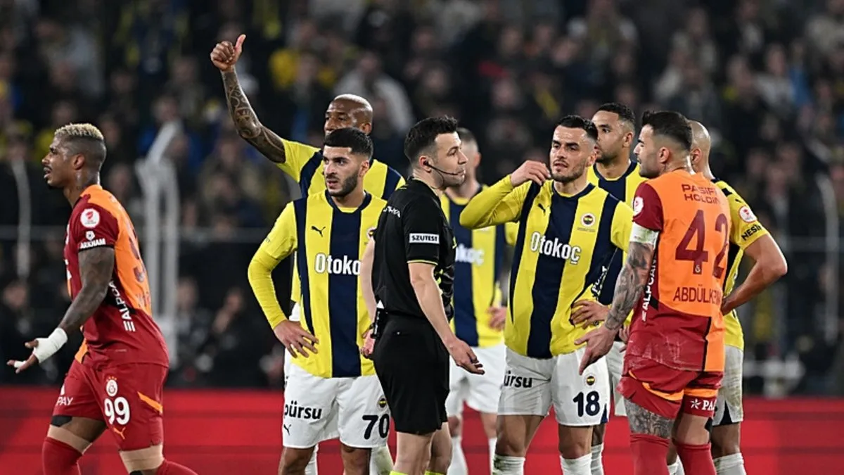 Fenerbahçe'de 3 oyuncu kadroya alınmadı!