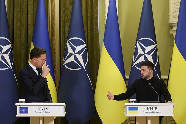zelenskiy-ruslar-amerikan-tarafinin-cabalarini-hice-saydi-1770135312085.jpeg Zelenskiy: “Ruslar, Amerikan tarafının çabalarını hiçe saydı”