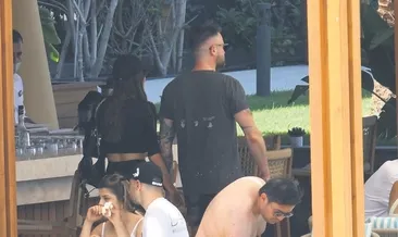 El ele ilk fotoğraf