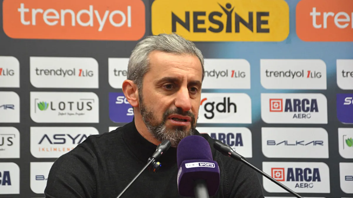Serkan Özbalta, Erzurumspor FK ile başarılı bir sezonu geride bıraktı