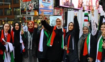 KADEM, Times Meydanı’nda Filistinli kadınlarla dayanışma etkinliği düzenledi