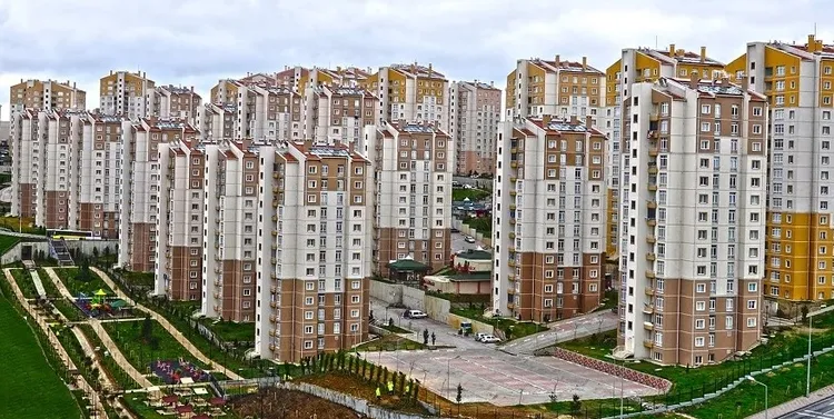 son-dakika-haber-ev-sahibi-olmak-isteyenler-dikkat-tokiden-39-ilde-ucuz-konut-mujdesi-1613198425400.jpg