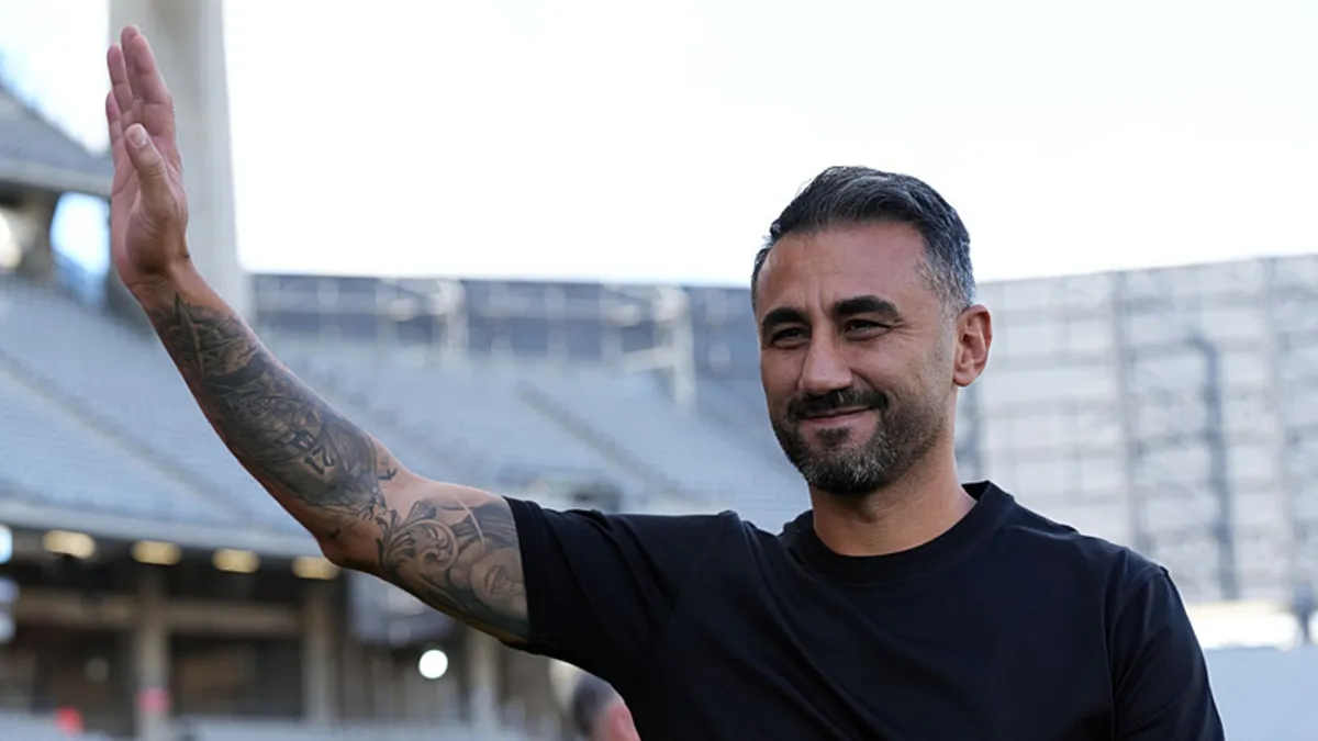 Eyüpspor’da yeni teknik direktör arayışları devam ediyor Eyüpspor’da yeni teknik direktör arayışları devam ediyor