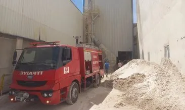 Bilecik'te fabrika yangını: Kısa sürede söndürüldü #bilecik