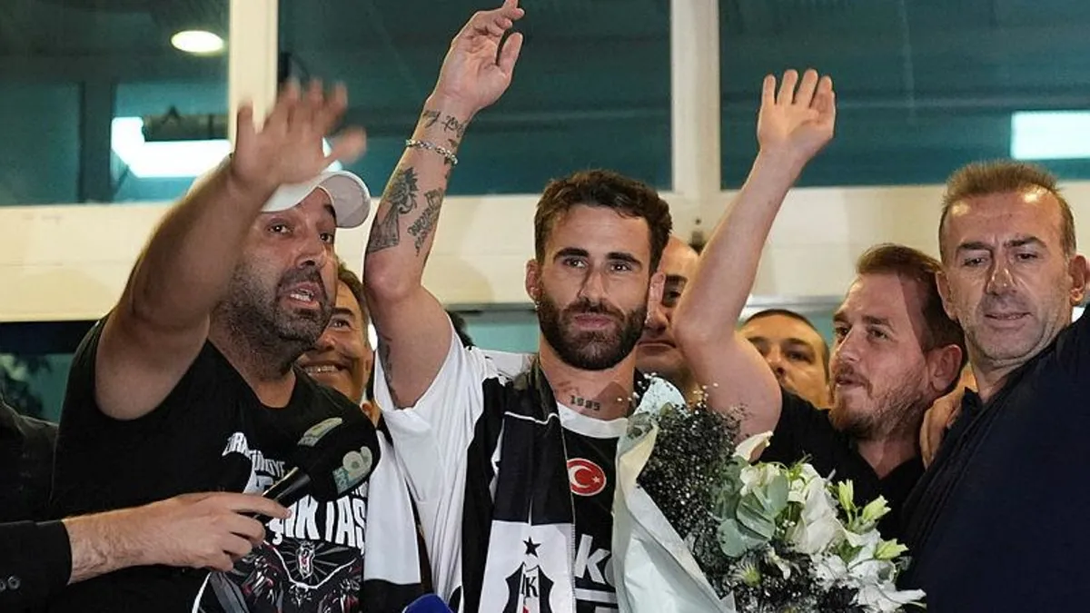 Son dakika haberi: Beşiktaş Rafa Silva'nın maaşını KAP'a bildirdi